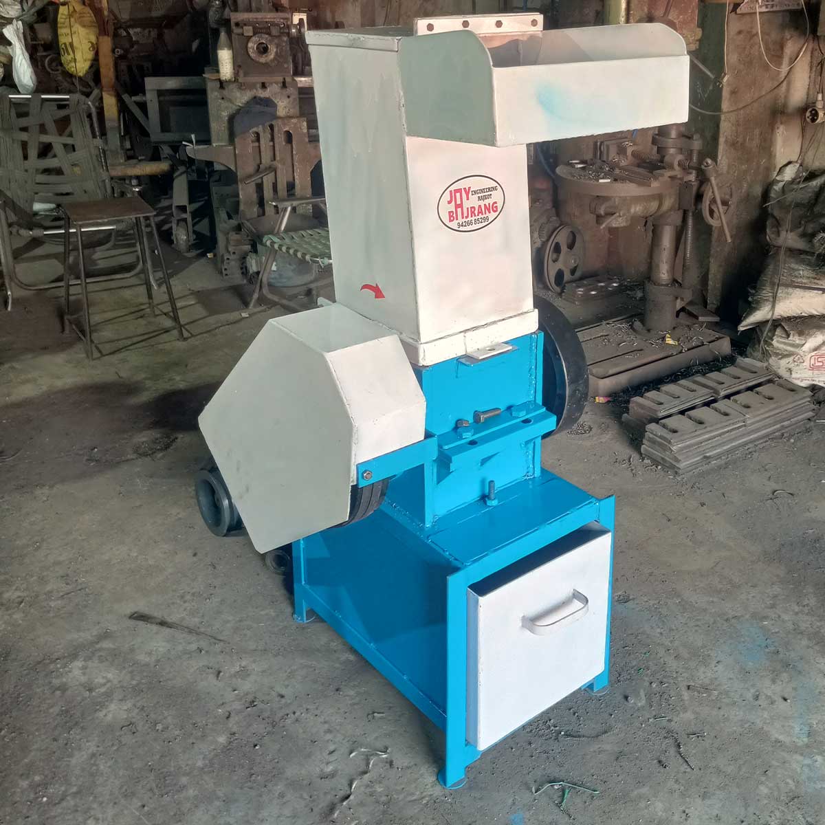 Waste Plastic Grinding Machine 2 Plastic Crusher Machine