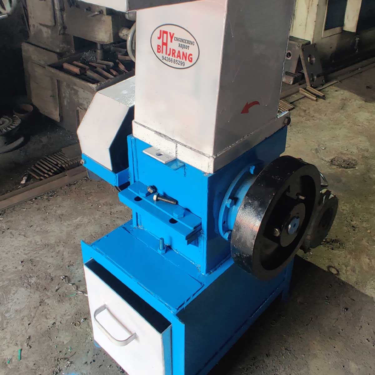 Plastic Shredder and Grinder